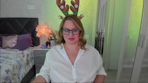 Snapshot of twinklingstar_ chatting on 12-25-24, 07:13 twinklingstar_ online show from 12-25-24, 07:13