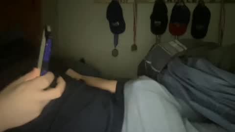 Snapshot of twinkmikexxx12 chatting on 02-09-25, 03:12 mike online show from 02-09-25, 03:12