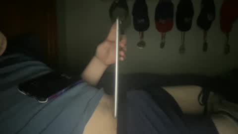 Snapshot of twinkmikexxx12 chatting on 09-29-25, 10:14 mike online show from 09-29-25, 10:14