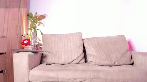 Snapshot of twinksboys_23 chatting on 11-08-25, 01:11 twinksboys_23 online show from 11-08-25, 01:11