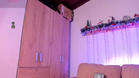 Snapshot of twinksboys_23 chatting on 01-15-26, 05:27 twinksboys_23 online show from 01-15-26, 05:27