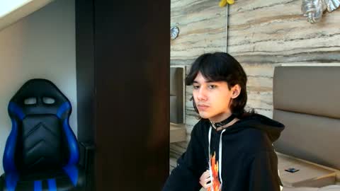 twinslovers_ online show from 01-13-26, 03:34