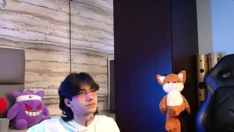 twinslovers_ online show from 03-02-26, 05:08