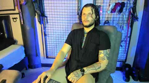 Clio  Tadeo online show from 03-12-25, 01:36