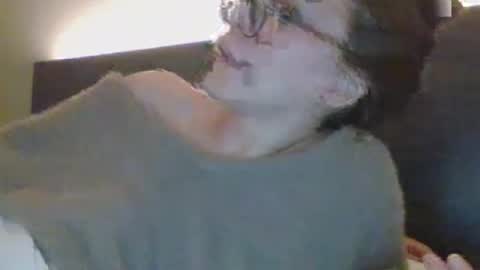 twizzytoxic22 online show from 07-10-26, 04:17
