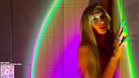 Molly and Nick online show from 02-09-26, 04:22