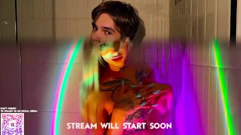 Molly and Nick online show from 04-14-26, 08:37