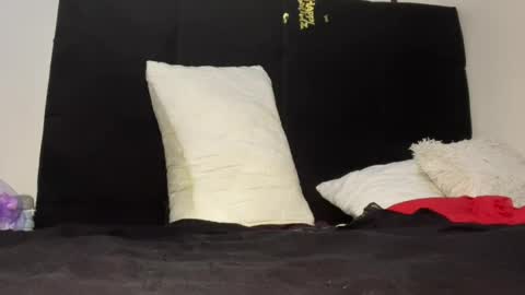 Snapshot of twnkytwinkle chatting on 07-08-26, 02:38 twnkytwinkle online show from 07-08-26, 02:38