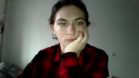 Snapshot of twolatte1520 chatting on 11-28-25, 06:49 twolatte1520 online show from 11-28-25, 06:49