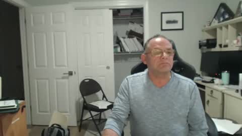 Twopeopleinlove online show from 02-14-25, 10:59