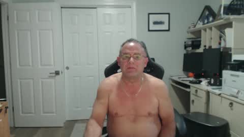 Twopeopleinlove online show from 11-14-25, 11:20