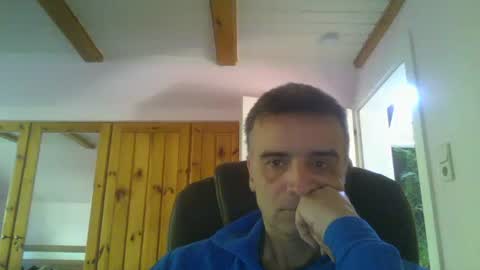 twoperes online show from 05-18-26, 05:24