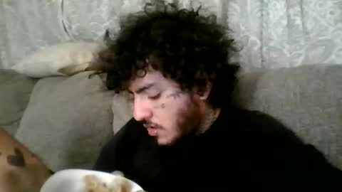 Snapshot of twotoneblicky chatting on 11-08-25, 09:42 twotoneblicky online show from 11-08-25, 09:42