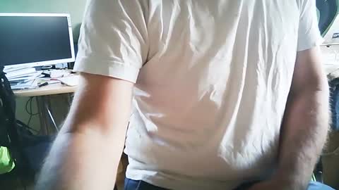 Snapshot of tx68 chatting on 03-01-25, 12:23 tx68 online show from 03-01-25, 12:23