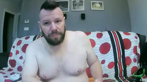 Txan  Chan online show from 12-19-25, 12:50