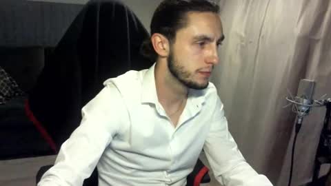 Snapshot of txandb666 chatting on 11-24-25, 09:25 txandb666 online show from 11-24-25, 09:25