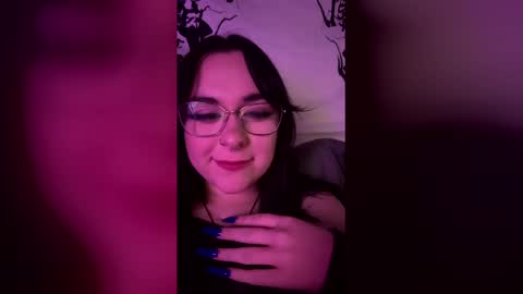 txhlia online show from 04-18-26, 06:01