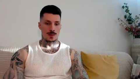 Snapshot of tyagodoll chatting on 05-15-26, 04:47 tyagodoll online show from 05-15-26, 04:47