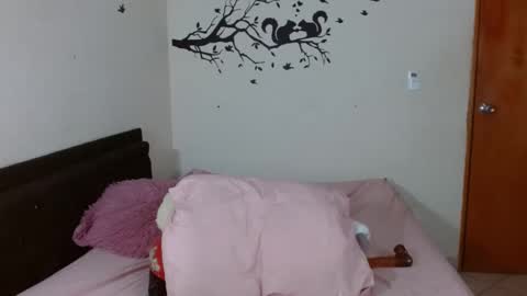 tyfanny19 online show from 02-12-25, 09:11