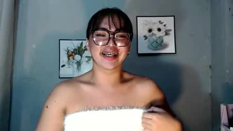 Tyla online show from 05-30-26, 03:20