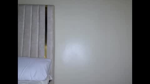 tyla_cerry online show from 11-21-25, 02:10