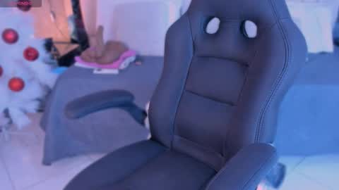  TYLA  online show from 12-02-25, 03:34