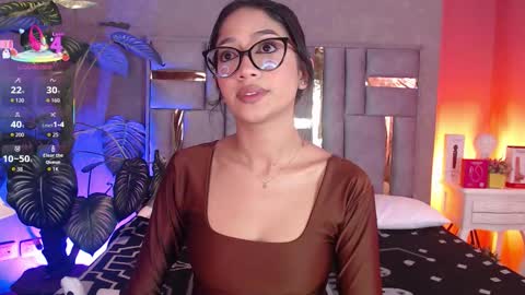 tyla_ks online show from 11-28-25, 07:38