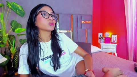 tyla_ks online show from 03-31-26, 07:36