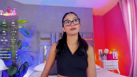 tyla_ks online show from 04-15-26, 07:58