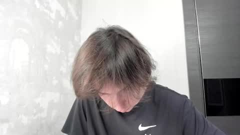 Tyler  johnson online show from 10-15-25, 03:12