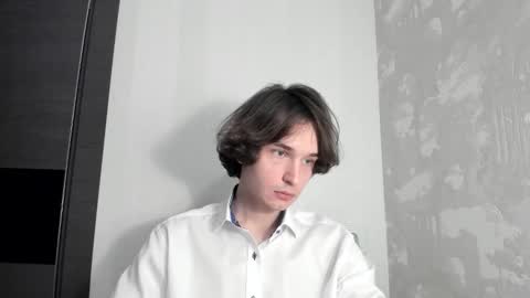 Tyler  johnson online show from 10-20-25, 10:54