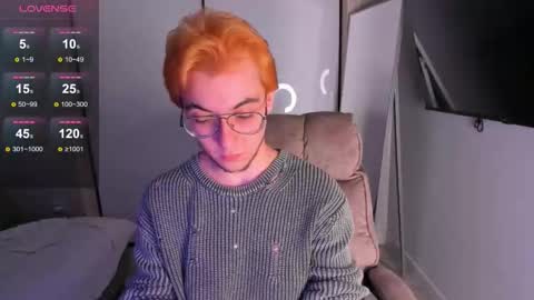 Snapshot of tyler_bergg chatting on 09-28-25, 10:48 tyler berg online show from 09-28-25, 10:48