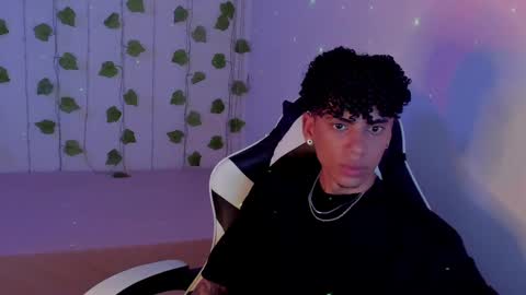 Snapshot of tyler_garcia_ chatting on 02-01-25, 04:24 Tyler Garcia online show from 02-01-25, 04:24