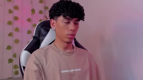 Snapshot of tyler_garcia_ chatting on 02-20-25, 03:41 Tyler Garcia online show from 02-20-25, 03:41