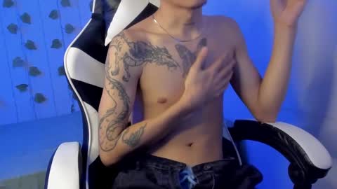 Snapshot of tyler_garcia_ chatting on 02-27-25, 06:18 Tyler Garcia online show from 02-27-25, 06:18