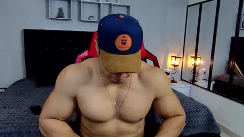 tyler_hank1 online show from 12-19-24, 01:51