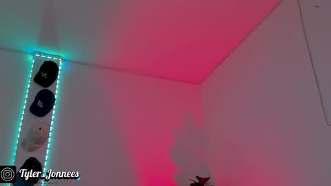 Tyler online show from 12-13-25, 11:21