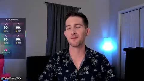 Tyler Chase online show from 09-26-25, 11:09