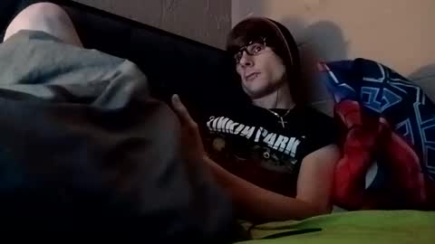 Snapshot of tylerlee199169 chatting on 05-25-26, 05:57 Tyler online show from 05-25-26, 05:57