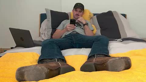 TylerLogan813 online show from 09-29-25, 08:57