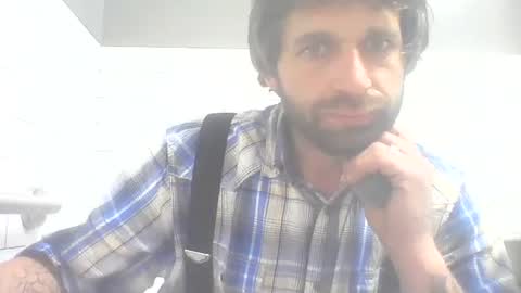 Snapshot of tylerweist727678265 chatting on 02-12-26, 10:10 tylerweist727678265 online show from 02-12-26, 10:10