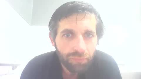 Snapshot of tylerweist727678265 chatting on 02-16-26, 10:44 tylerweist727678265 online show from 02-16-26, 10:44