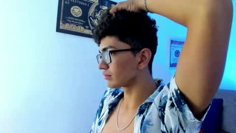   online show from 01-11-25, 06:24