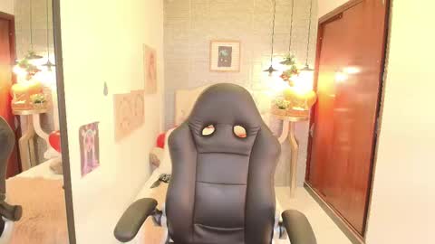       online show from 02-28-25, 03:15