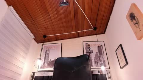       online show from 09-24-25, 02:59