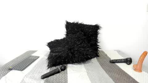 Snapshot of tylor_martinez chatting on 10-27-25, 07:51 Tylor Martinez online show from 10-27-25, 07:51