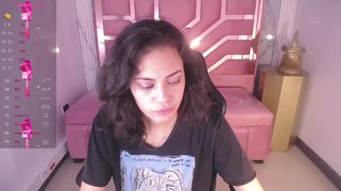 Snapshot of tyna_ch chatting on 12-09-24, 07:29 TYNA online show from 12-09-24, 07:29