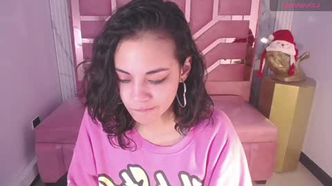 Snapshot of tyna_ch chatting on 12-23-24, 08:47 TYNA online show from 12-23-24, 08:47