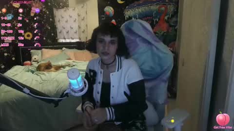 Snapshot of tyra_liana chatting on 03-02-25, 05:36 Tyra Liana online show from 03-02-25, 05:36