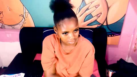 Snapshot of tyrabangz chatting on 01-09-25, 05:54 Tyra online show from 01-09-25, 05:54